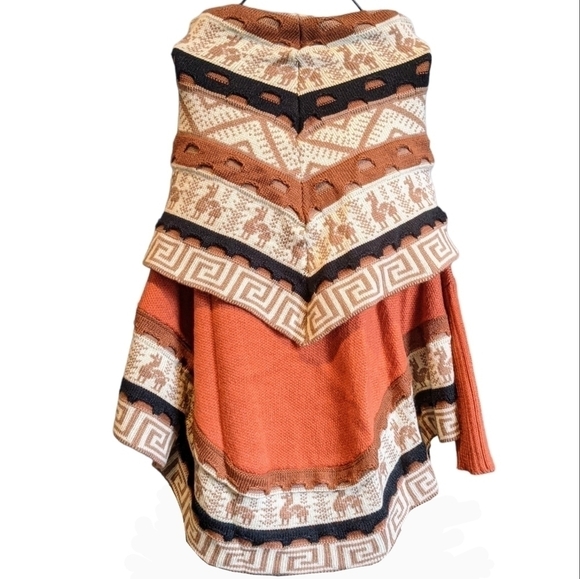 Bundle Reserved Handmade Women's  Alpaca Wool Poncho in Peru size S/M - Picture 4 of 5